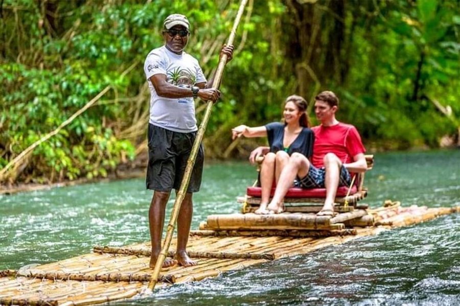Cooking on the River Couples Experience